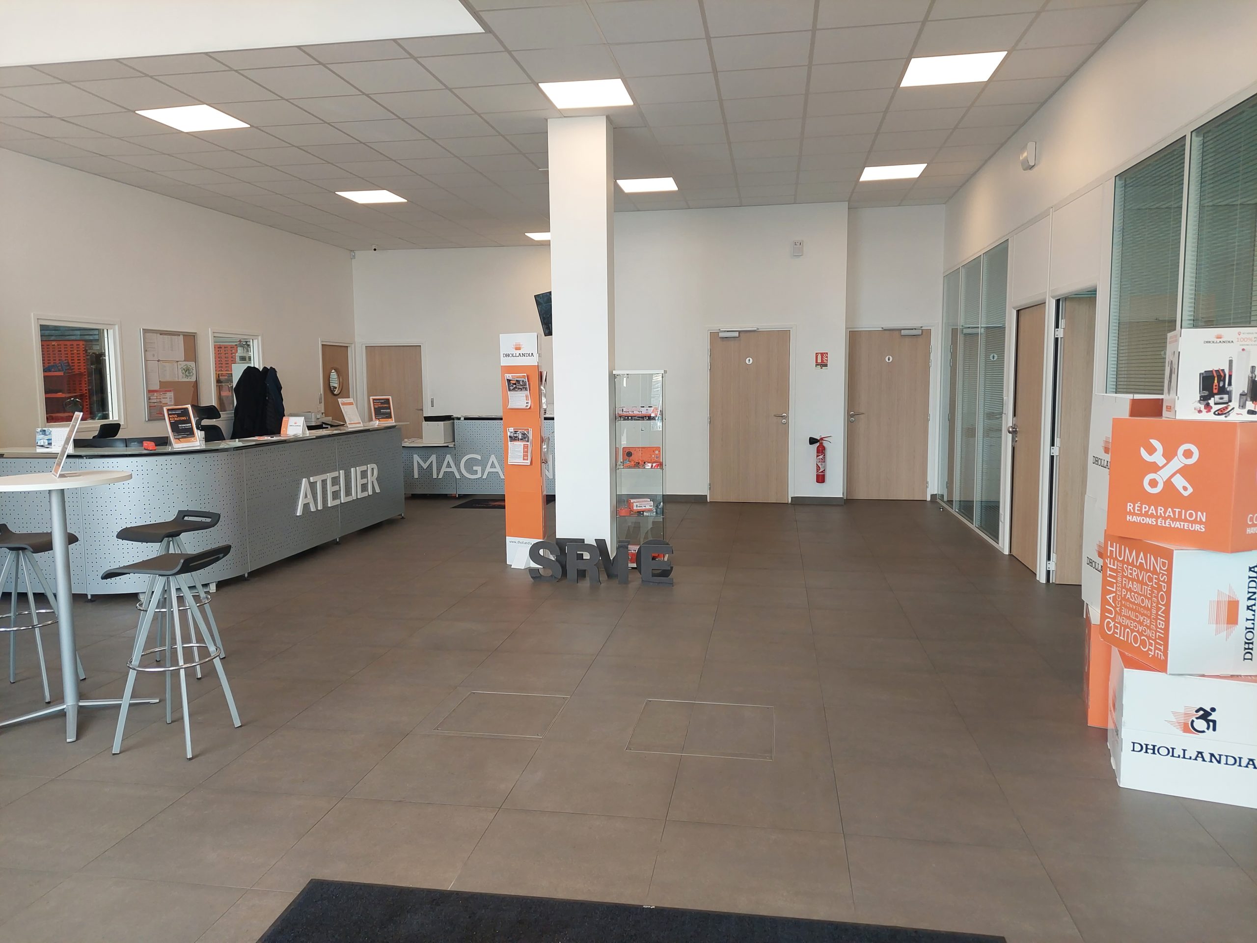 Accueil atelier de l'agence Dhollandia Services de Chilly-Mazarin